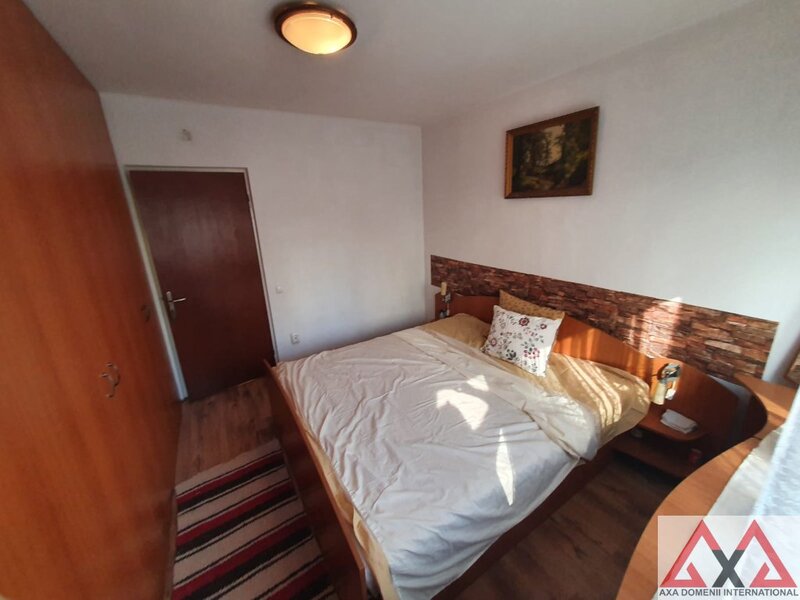 Tineretului, bloc 1980, acces metrou si parc